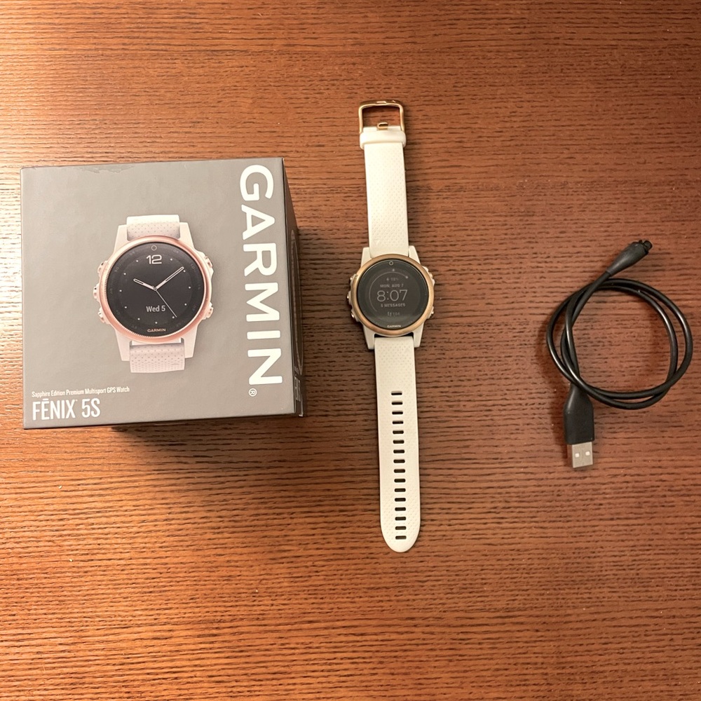 Garmin Fenix 5S Sapphire Edition Rose Goldtone with White Band